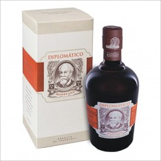 GIN DIPLOMATICO MANTUANO RON EXTRA ANEJO